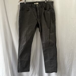 Gap Jeans Mens 34x30 Gray Slim Fit Straight Leg Soft Twill Grey Preppy Classic